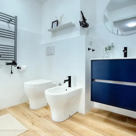 Stylish - M4 Frattini, 15 Mins To Duomo Appartamento Milano